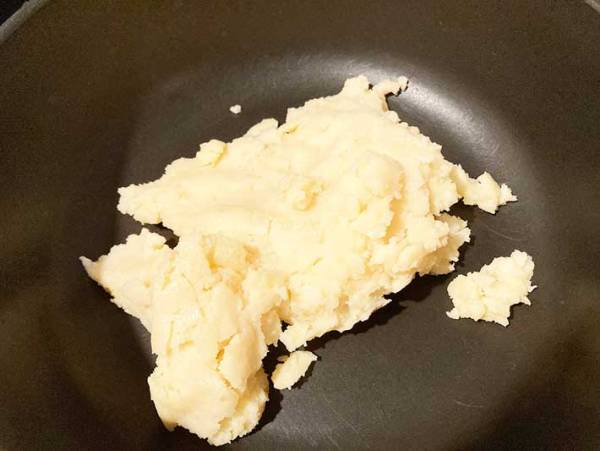 袋から出して焼くだけ！　カルディで買ったジャガイモ料理で、子供が喜ぶ一皿を簡単手作り