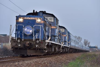 【鉄道開業１５０周年】数量限定の『白い恋人』が登場！　JR東日本の駅で販売