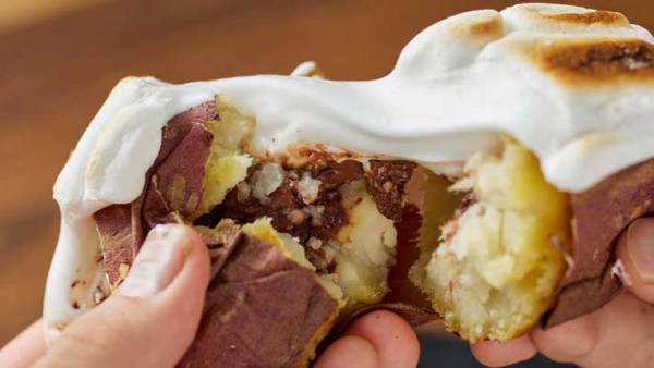 「ヤバいものを爆誕させた」　スーパーの焼きいもで作る『悪魔の食べもの』とは？　「これは罪深い」