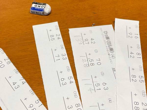 宿題が苦手な発達障害の息子　プリントに『ひと工夫』を施すと？　「発想の転換」「大人にも通じる」