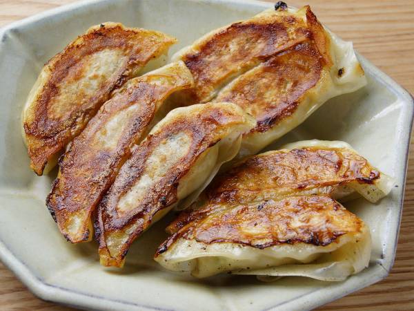 「絶対においしいやつ」「作りたい」　餃子の『味噌ダレレシピ』に注目集まる