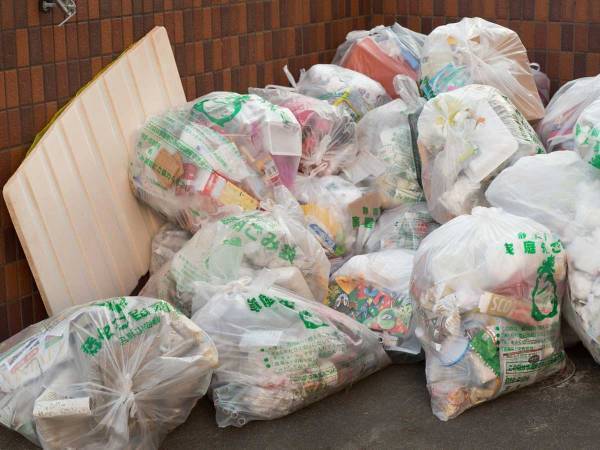 ピザの箱はどうやって捨てる？　清掃員の指摘に「ヤバい間違えていた」の声