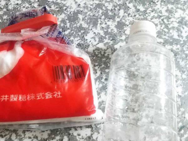 「もっと早く知りたかった」　砂糖の保存方法を試してみたら、めっちゃ便利だった