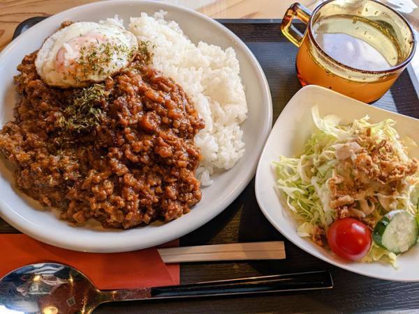 ベビーカーで入店OKかを聞こうとした母親　店員の対応に感激！