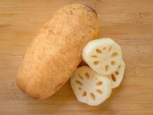 レンコンを皮つきのまま調理　副菜にもおすすめレシピを、ミツカンが紹介！