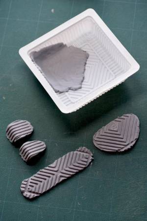 「博物館にあっても違和感がない」　スーパーで買ったものを使った作品に驚き！