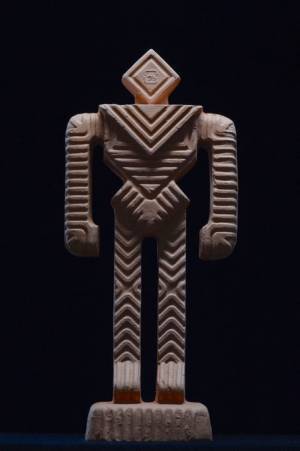 「博物館にあっても違和感がない」　スーパーで買ったものを使った作品に驚き！