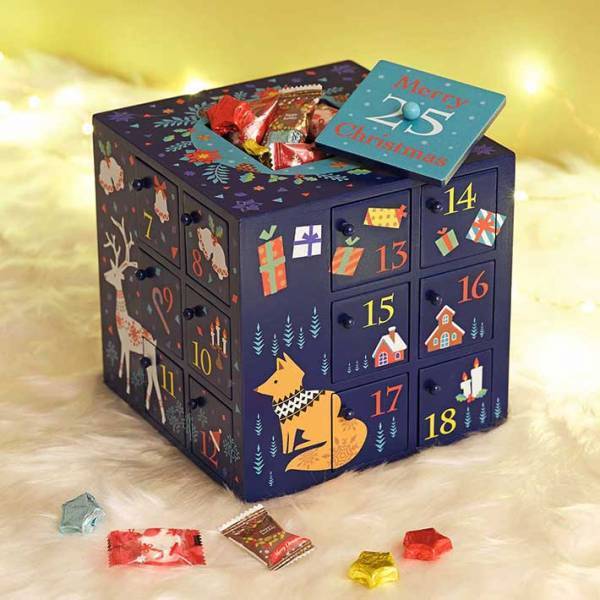 アフタヌーンティーの『カレンダー』が素敵すぎ！　『本』を開くと？　「これは可愛い」「買うしかない」