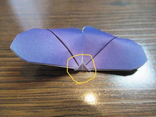 慣れれば２～３分で完成！　折り紙で作れる『手作りちょうちょう』の折り方