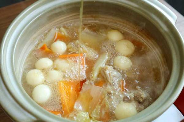 余りがちな『白玉粉』　鍋のシメに入れてみると？　「新たな定番になりそう」