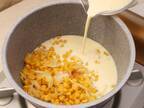 寒い季節にピッタリ！　豆乳で作るコーンポタージュレシピをご紹介