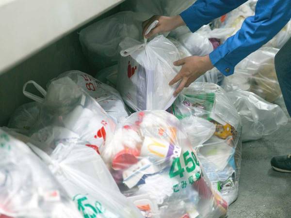 清掃員が見かけた貼り紙付きのゴミ　そこに書かれた『切実な訴え』とは