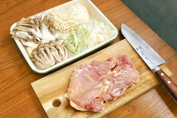 マイタケのおかげで鶏肉が…　寒い日に食べたくなるスープレシピに反響