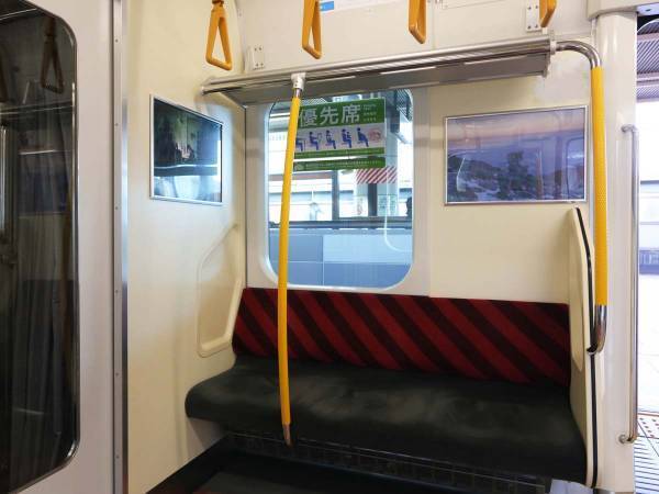 「こんな年齢の重ね方をしたい」席を譲られ、断った高齢男性が降り際に…