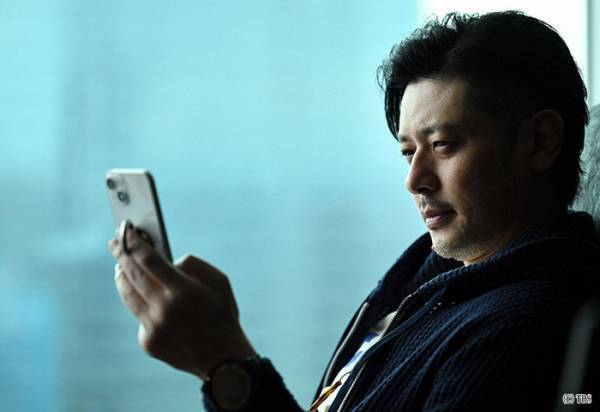 【『アトムの童（こ）』第5話感想・考察】アトム玩具の希望と絶望、オダギリジョーの怪演が光ったシーン