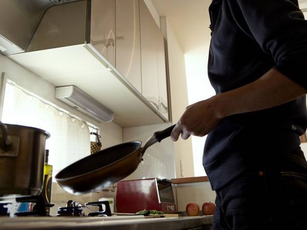 「ずっと混ぜるのは面倒」　料理の手間を減らせる商品に「天才か」「欲しいな」