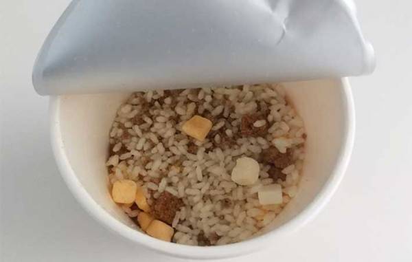 楽しい仕掛けもあり！？　カップヌードルシリーズの『あの商品』を食べてレポート！