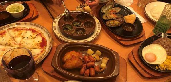 父親「もっといい店に…」　娘「サイゼリヤに謝って」　娘のひと言に、共感の声が続々！