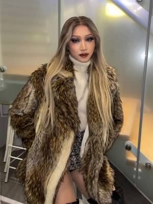 朝に眠そうだった男性が？　夜の姿に「本当に同一人物！？」「別人かと」