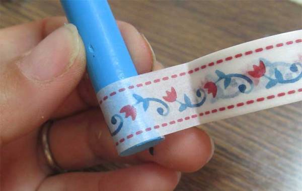 クレヨンの巻紙が破けたら…　家にある○○を使って！