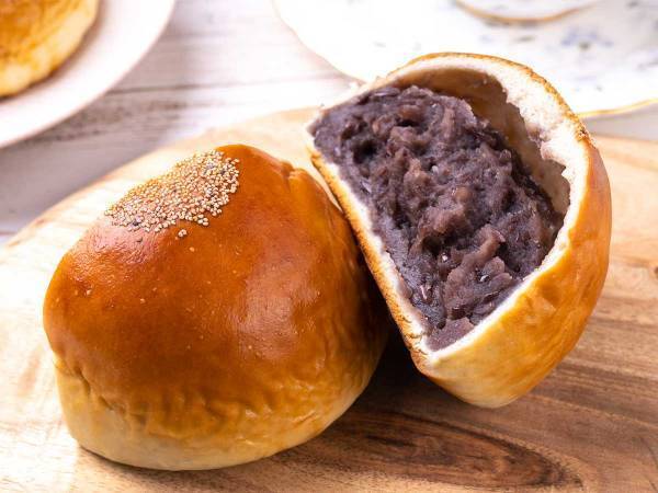 「個数が減っても買い続けます！」　山崎製パンの薄皮ミニパンシリーズ　内容量が４個に