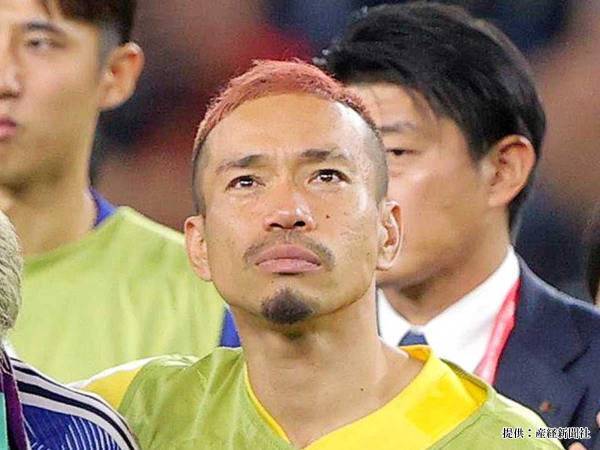 PKでキッカーを務めた南野拓実　ロッカールームで、長友佑都がかけた言葉に「泣いた」「素晴らしい先輩」