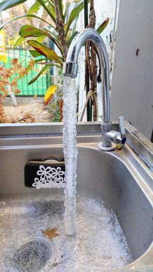 水を出しっぱなしにしていたら…？　写真に「ええ本物！？」「びっくり」