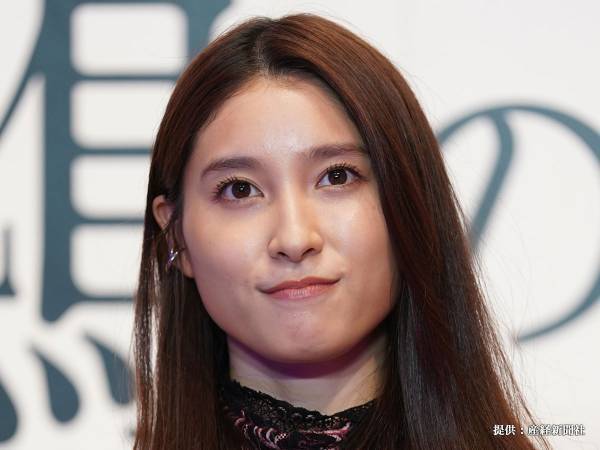 【第１子妊娠も】土屋太鳳＆片寄涼太が結婚を発表！　「ビックリ！」「素敵な２人」