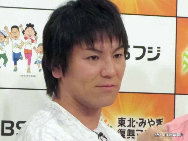 狩野英孝が公開した実家の様子　防犯カメラの映像に「シュールで爆笑した！」