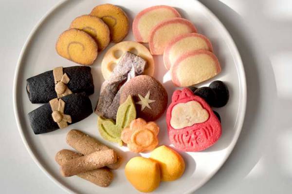 おせちのように見えるけど、実は…？　「発想が天才的」「かわいい～！」