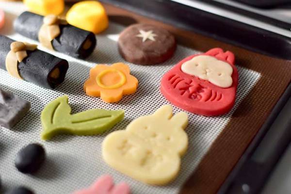 おせちのように見えるけど、実は…？　「発想が天才的」「かわいい～！」