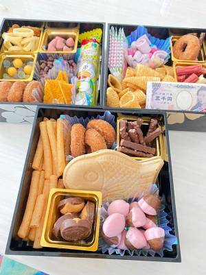 母親が幼い子供と『おせち料理』を作った結果？　「素敵な発想」「その手があったか」