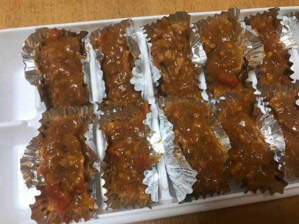 カレーを小分けにして、冷凍保存する方法に「めっちゃ便利」「色移りしない！」