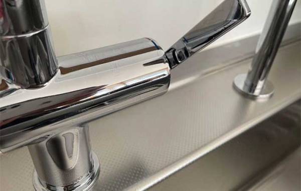 落ちない水アカに悩んでる人必見！　「絶対使って」と言いたくなる神アイテムがこちら