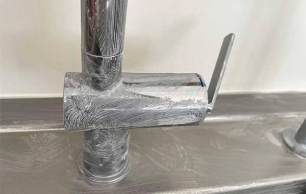 落ちない水アカに悩んでる人必見！　「絶対使って」と言いたくなる神アイテムがこちら