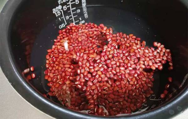 【あんこ好き必見】市販のあんこはもう買わない！？　炊飯器で作る方法がこちら！