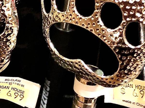 アメリカでようやく入手した『孫の手』　日本との違いに「笑ったわ」