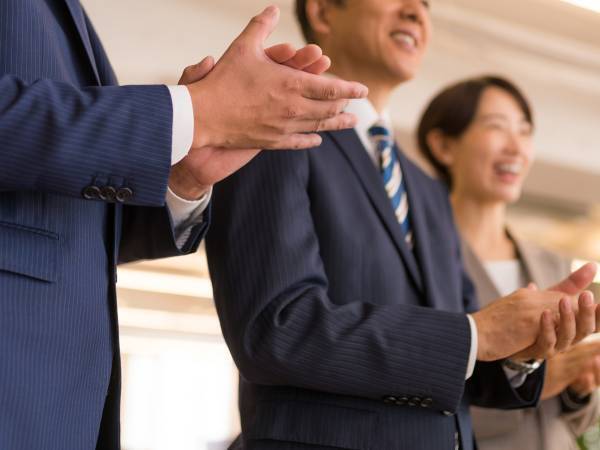 中居正広、多額の寄付で『紺綬褒章飾版』を受章！　行動に「素晴らしい！」「本当にかっこいい」