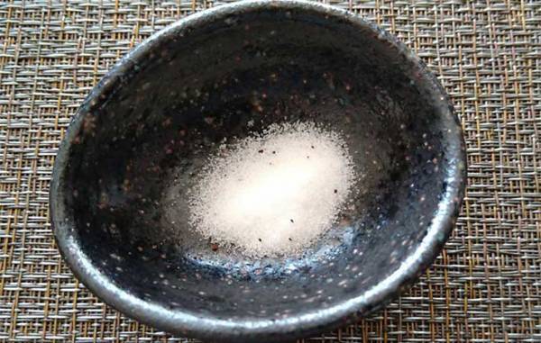 高級食品で有名な『トリュフ塩』　カルディで２５０円で売っていたものを使うと？