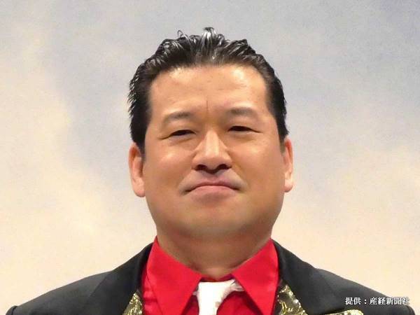 「ご馳走様です！」　妻にハグをした佐藤二朗　その後の展開に「笑った」