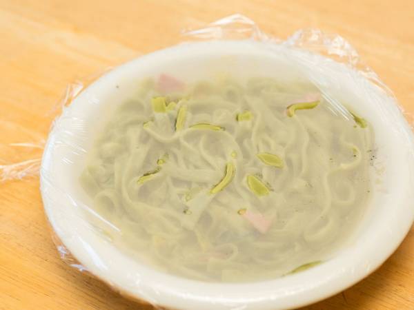 非常時に目にする『皿にラップ』　起きていた被害に「盲点だった…」