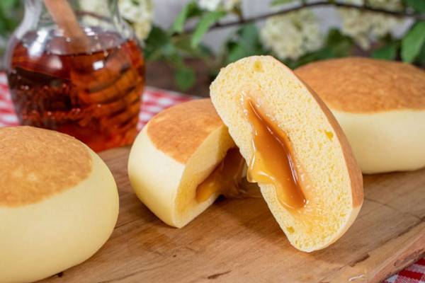 ファミマから、森永製菓監修『ホットケーキまん』２０２３年１月２４日に発売