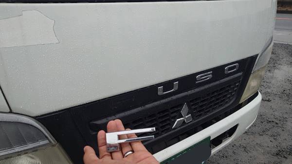 トラックドライバー「嘘だろ…」　その理由に「理解した瞬間吹いた」「座布団３枚！」