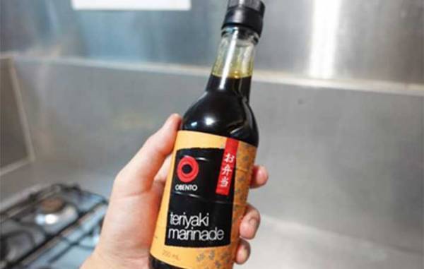 旅先で『謎の調味料』を発見　調理師免許を駆使して、和食を作ったら？「驚いた！」