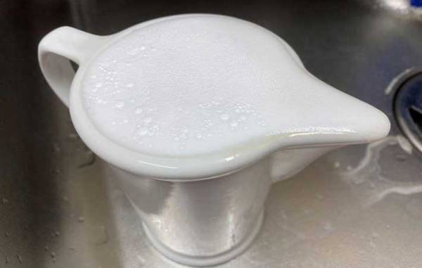 塩素系を超える！？　コストコで買える話題の漂白剤『オキシクリーン』の効果はいかほど？