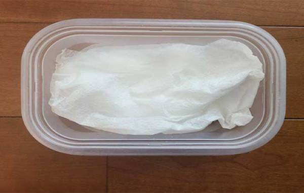 岩のように固まった砂糖がサラふわに！　放置するだけの『簡単テクニック』とは？