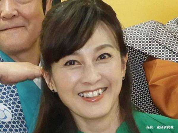 ５６歳、『おばあちゃん』の森尾由美　孫を抱く姿に「違和感しかない！」