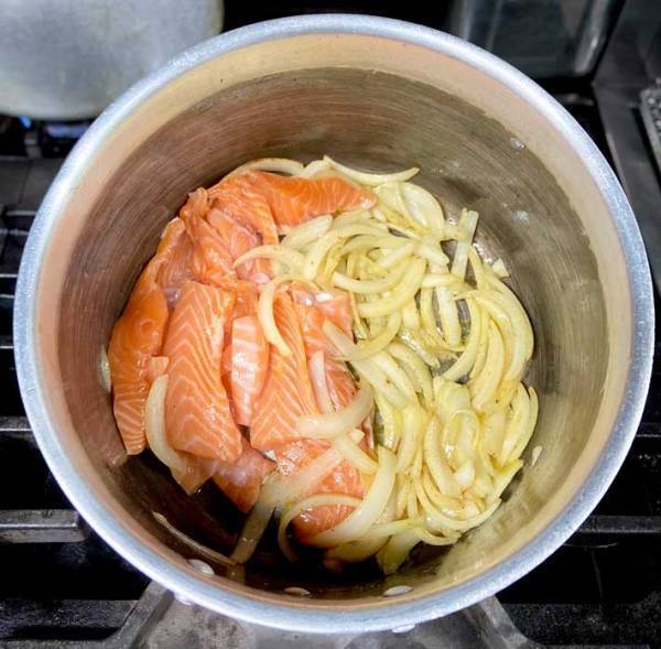 寒い日に食べたい『おかずスープ』のレシピに反響　「温まりそう」「早速作る」