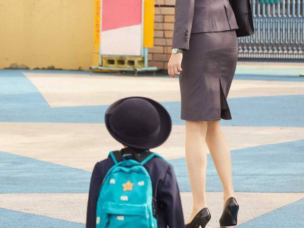 「明日、幼稚園に来るんだって…」　息子が落胆した理由に「笑った」「ピュアすぎる」