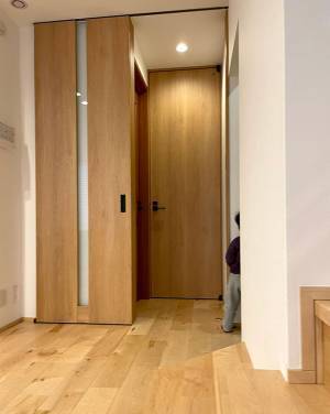 「かくれんぼ中の２歳がなかなか見つかりません」　母親がそうつぶやく理由に、納得